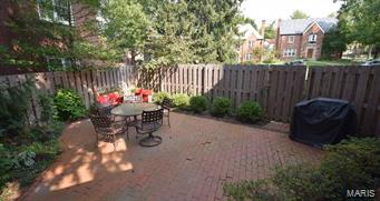 Davis Place - Residential