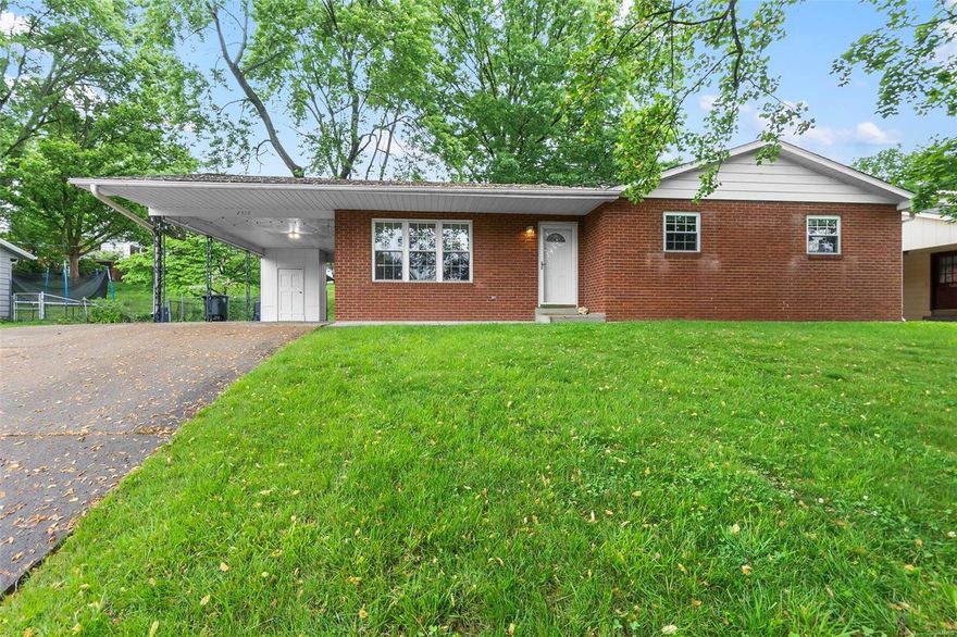 Charming 3 bed, 2.5 bath home in Alma Schrader School District. This brick house features a covered carport, mature trees, and a lovely backyard. Enjoy the partially finished basement with ample storage, as well as a storage shed. Located on a peaceful street, this property boasts a great location close to all amenities!