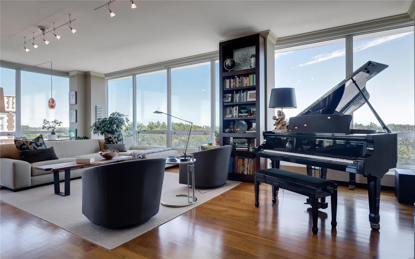 Demun Park - Residential