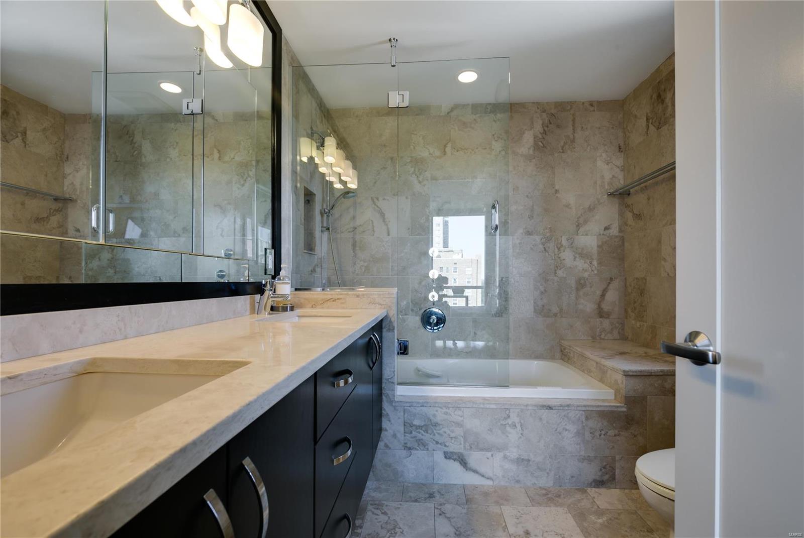 Demun Park - Residential