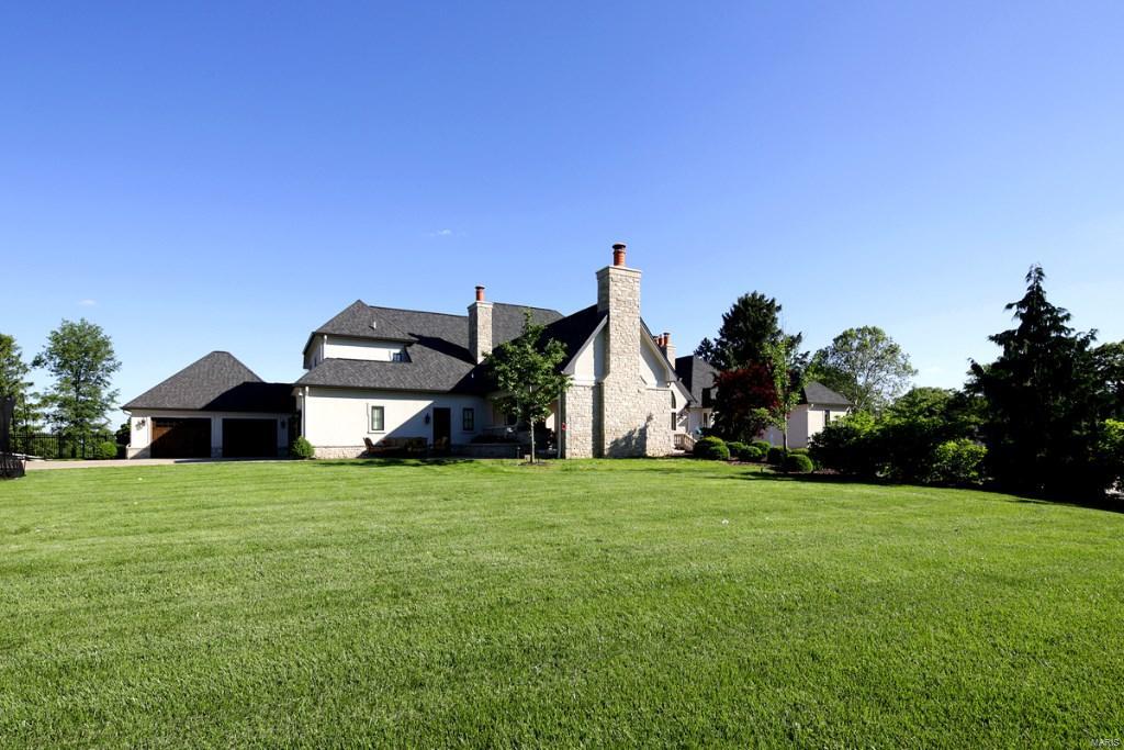 Over 4.5 acres! - Residential