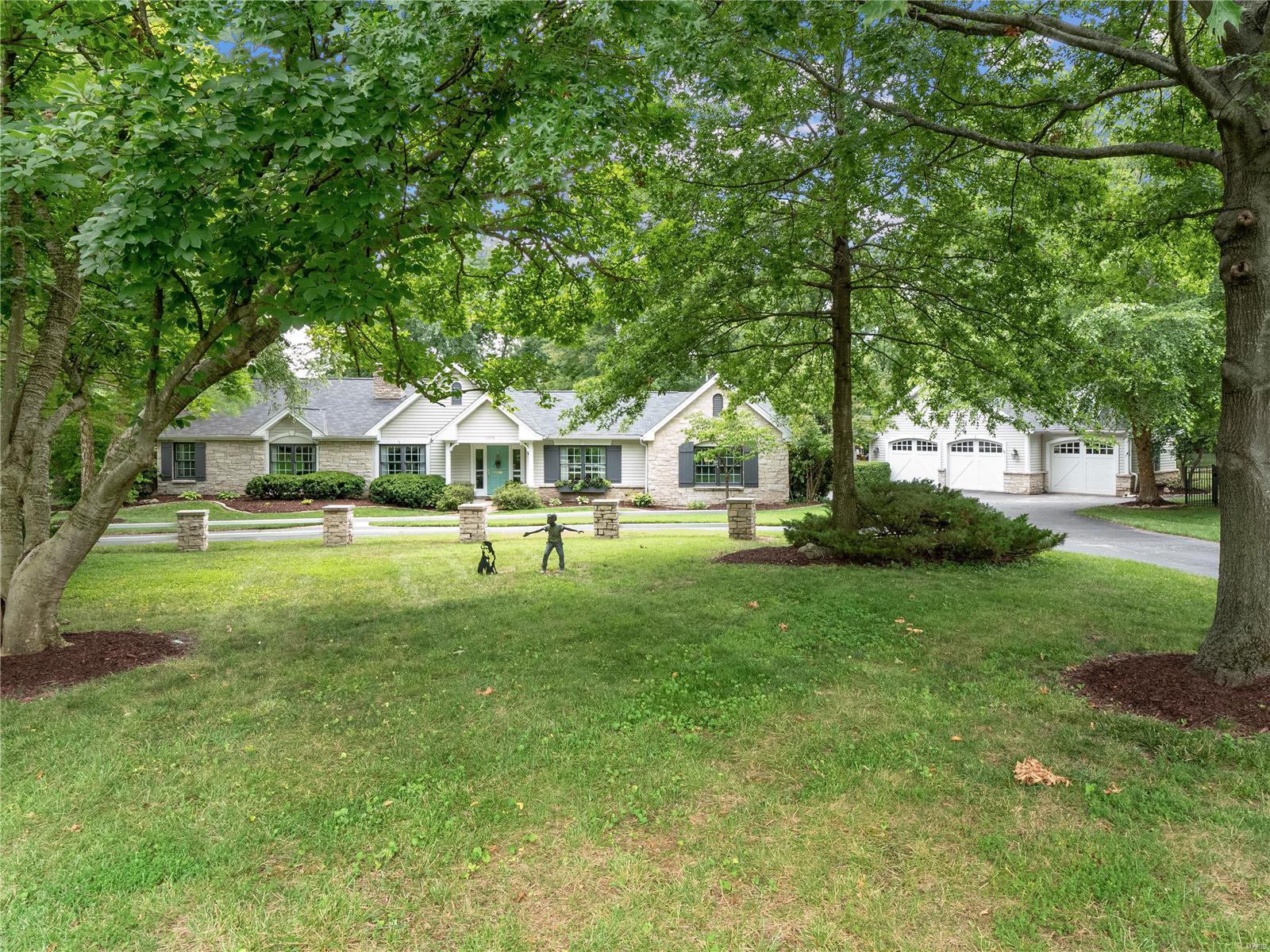 Questover Place - Residential