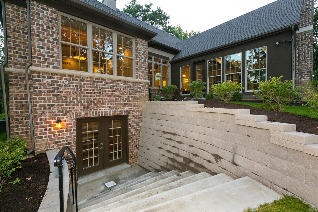 Frontenac Park - Residential