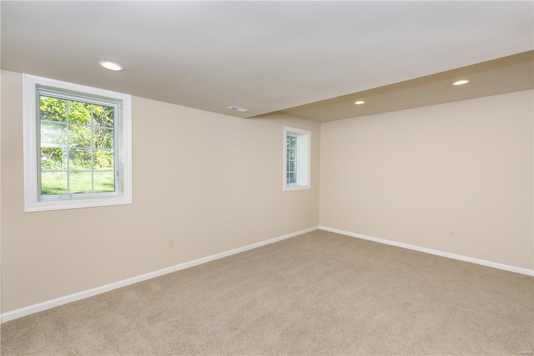 Frontenac Park - Residential