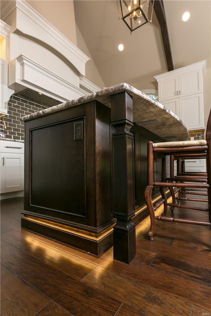 Frontenac Park - Residential