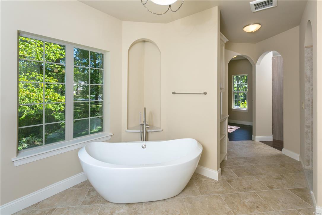 Frontenac Park - Residential