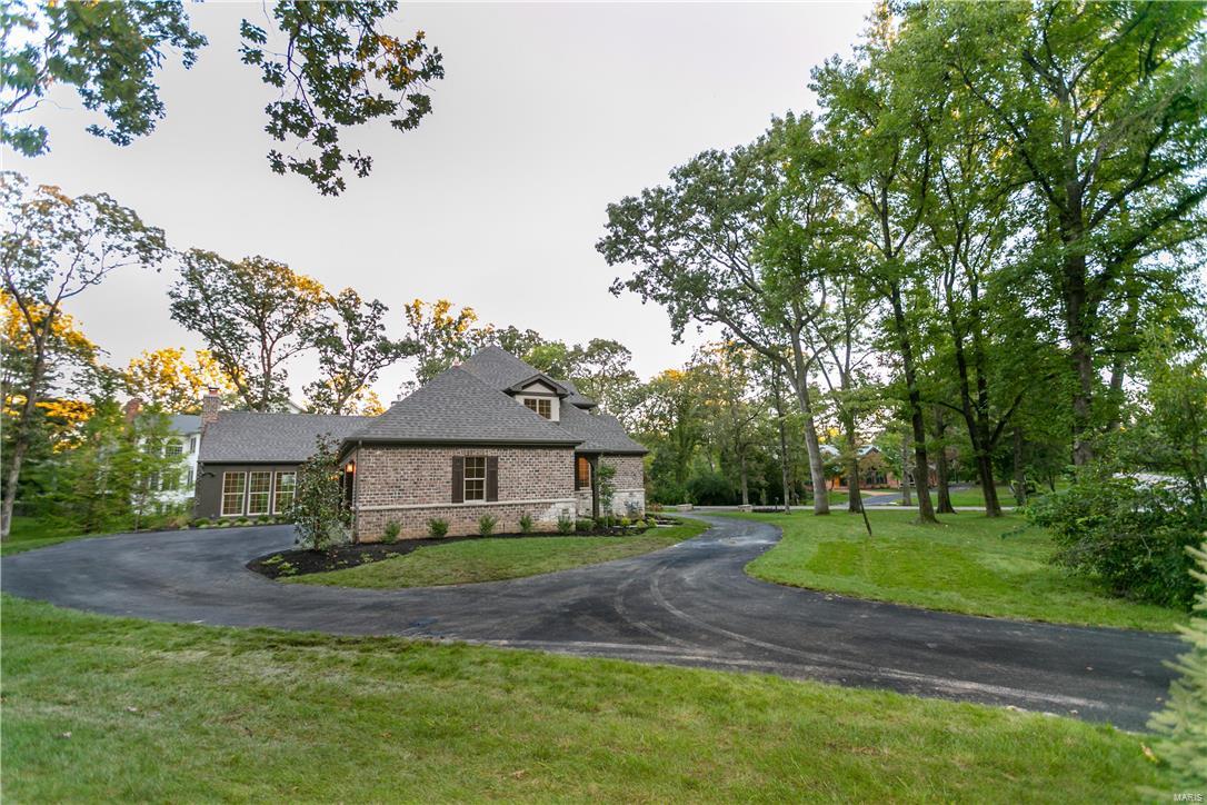 Frontenac Park - Residential