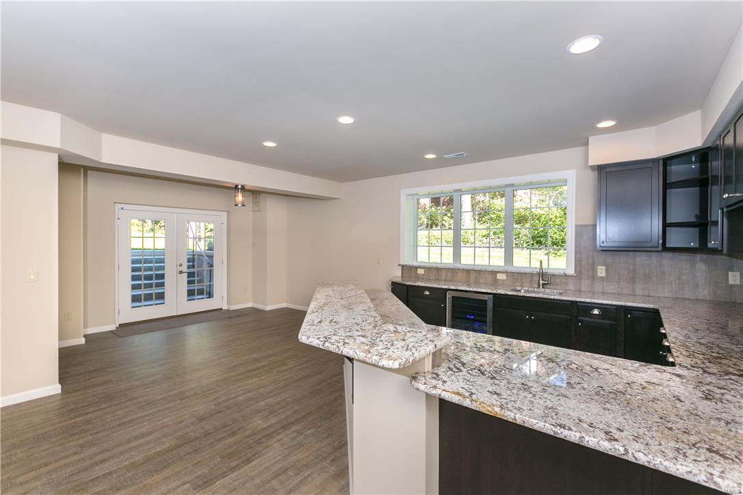 Frontenac Park - Residential