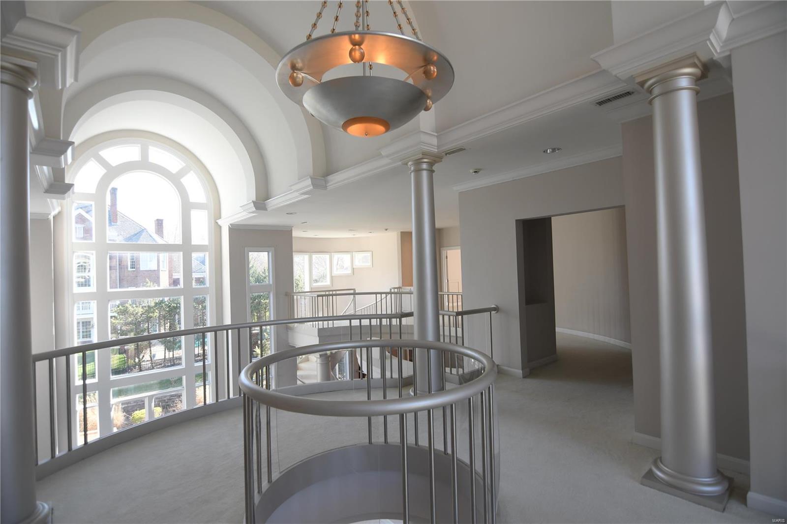 LITZSINGER PLACE - Residential