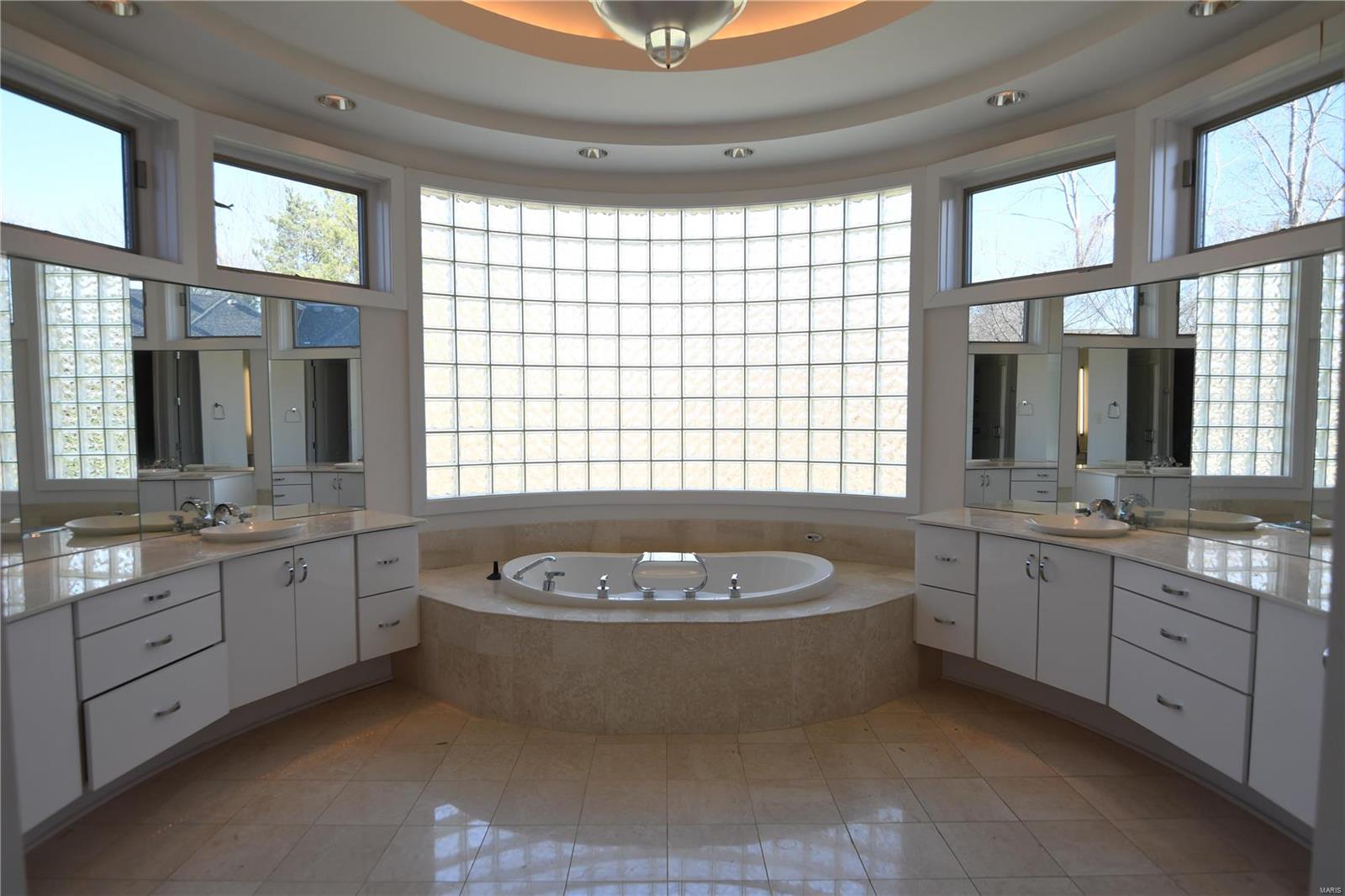 LITZSINGER PLACE - Residential