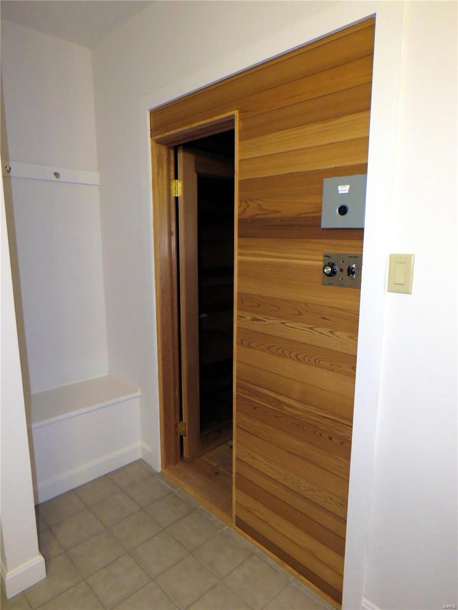 LITZSINGER PLACE - Residential