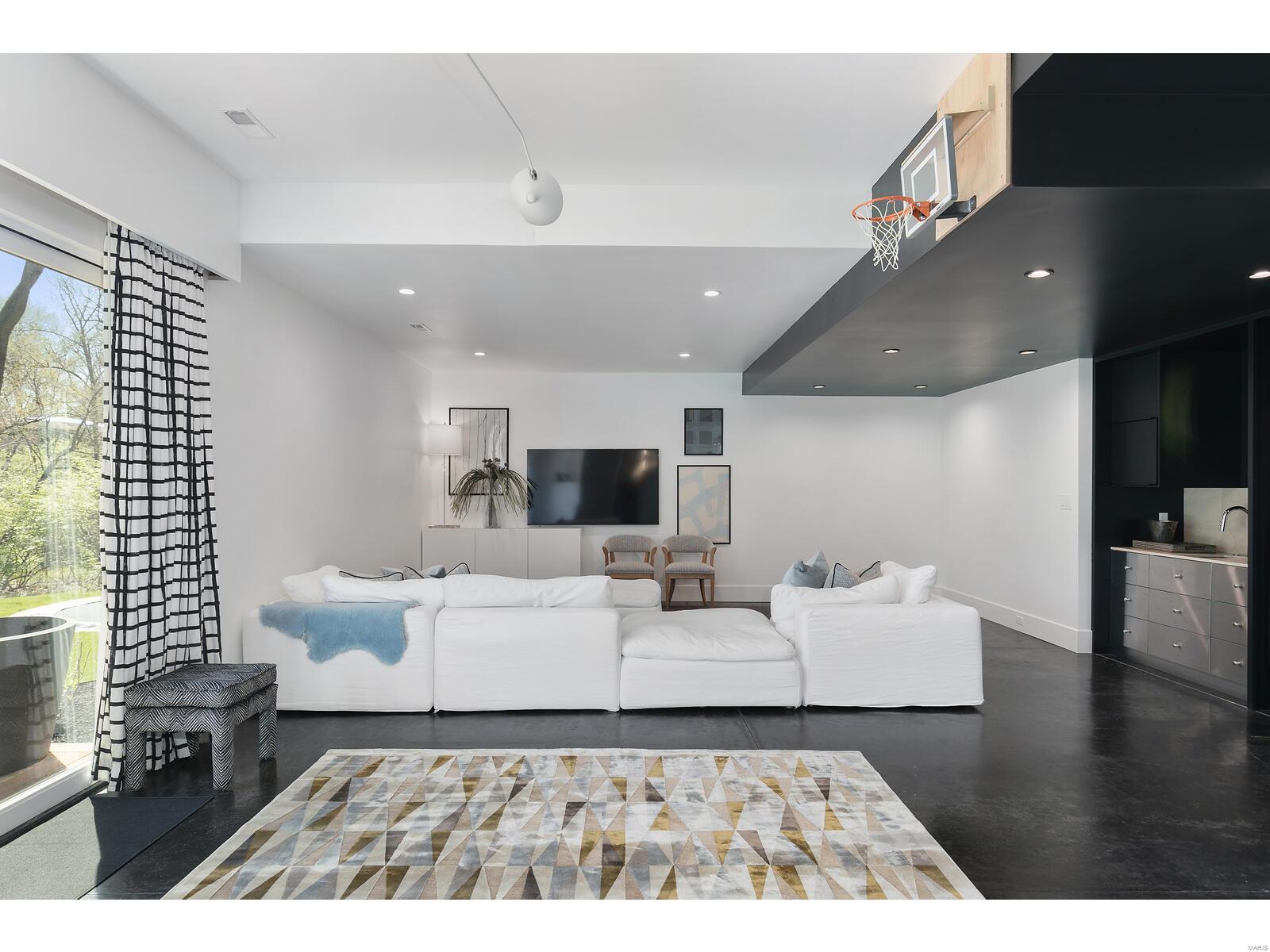 Nantucket Lane Lt Split - Residential