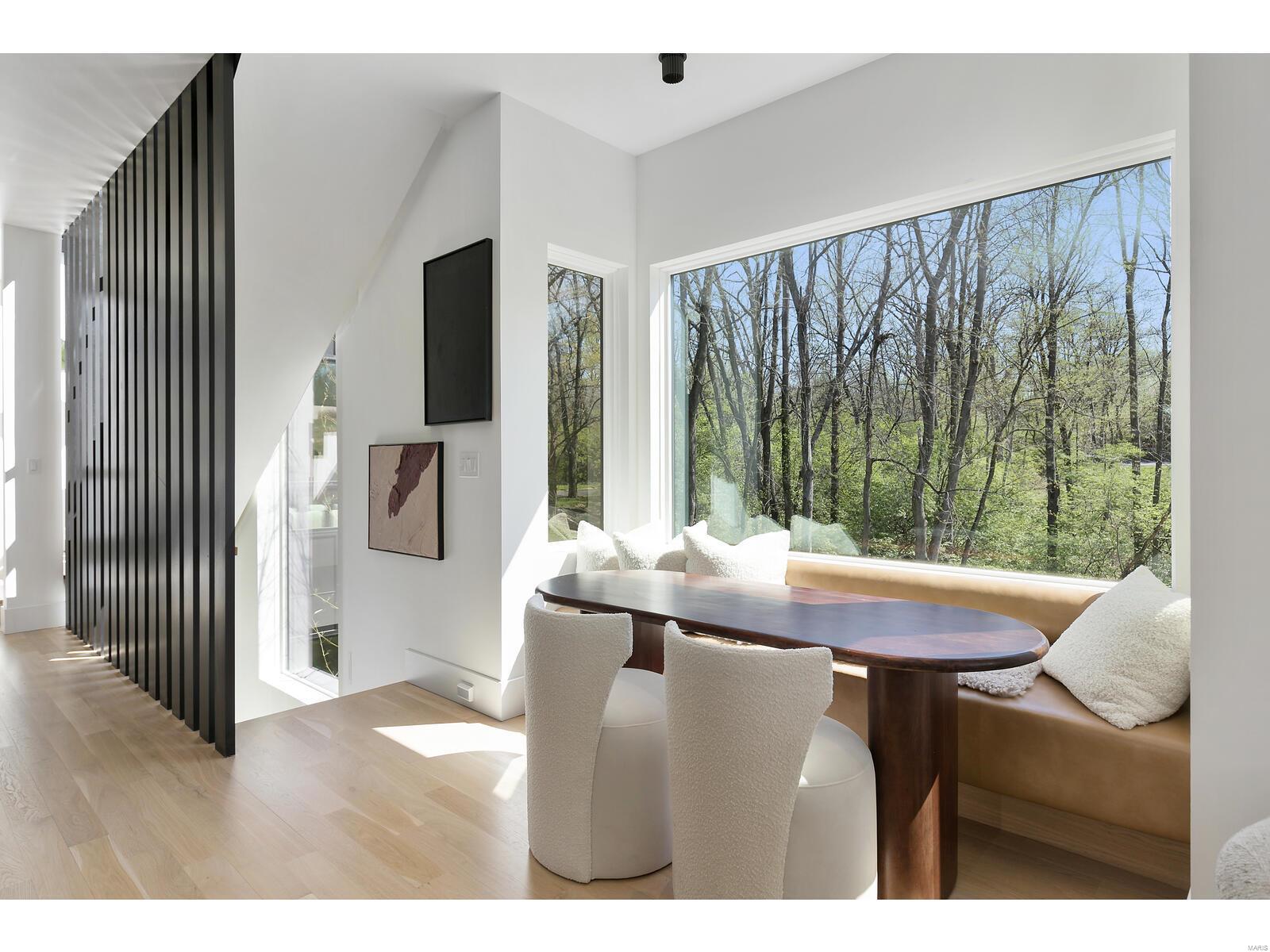 Nantucket Lane Lt Split - Residential