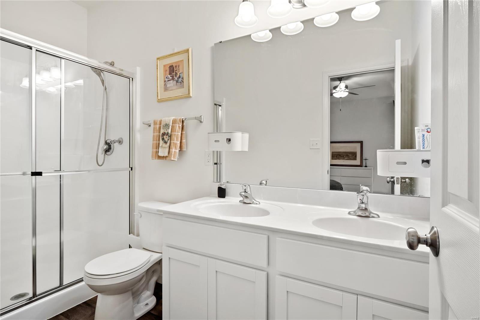 St Charles, Missouri 63301, United States, 3 Bedrooms Bedrooms, ,2 BathroomsBathrooms,Residential,Pending,111291