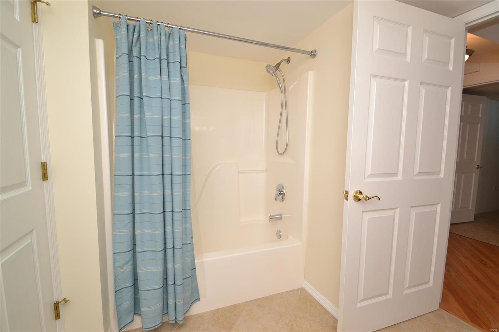 Grantwood Place - Residential