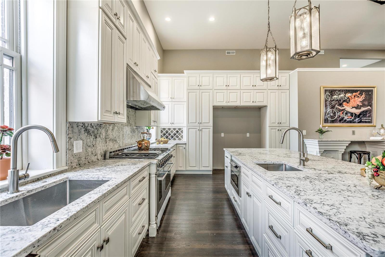 Lafayette Square - Residential