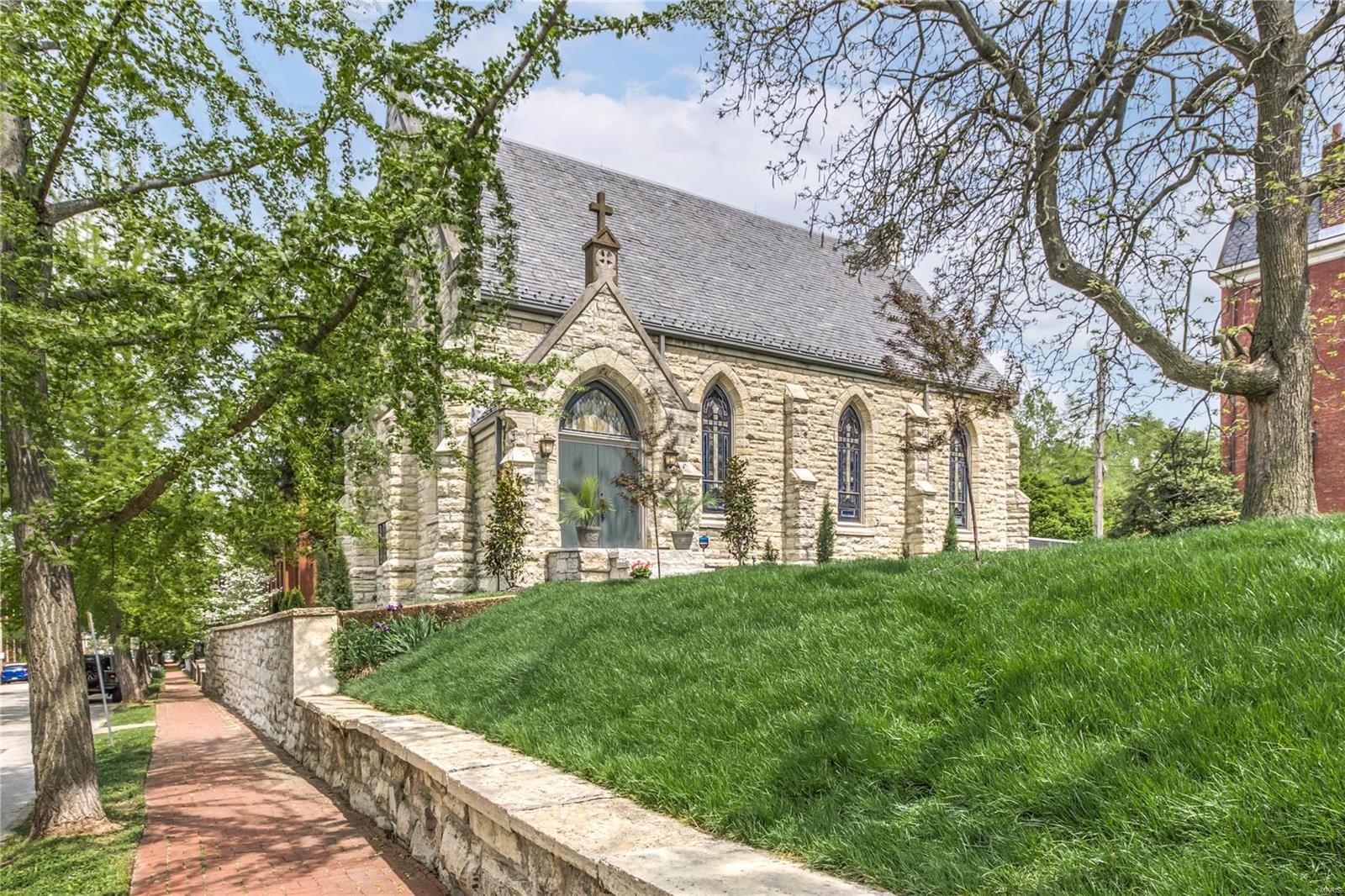 Lafayette Square - Residential
