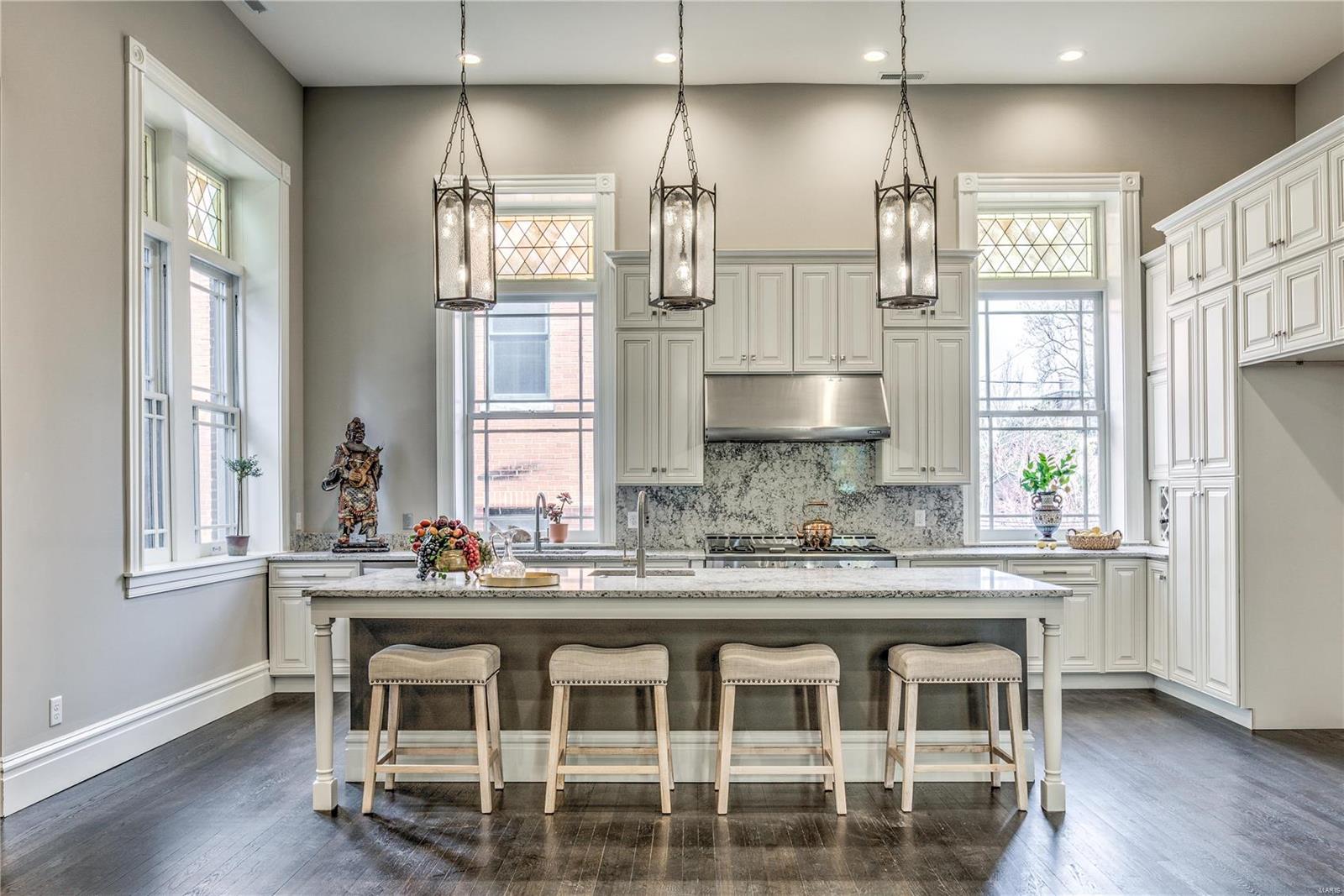 Lafayette Square - Residential