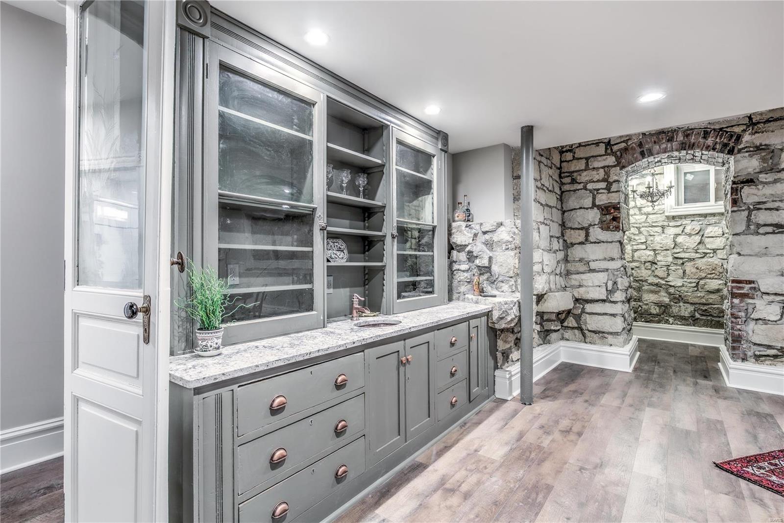 Lafayette Square - Residential