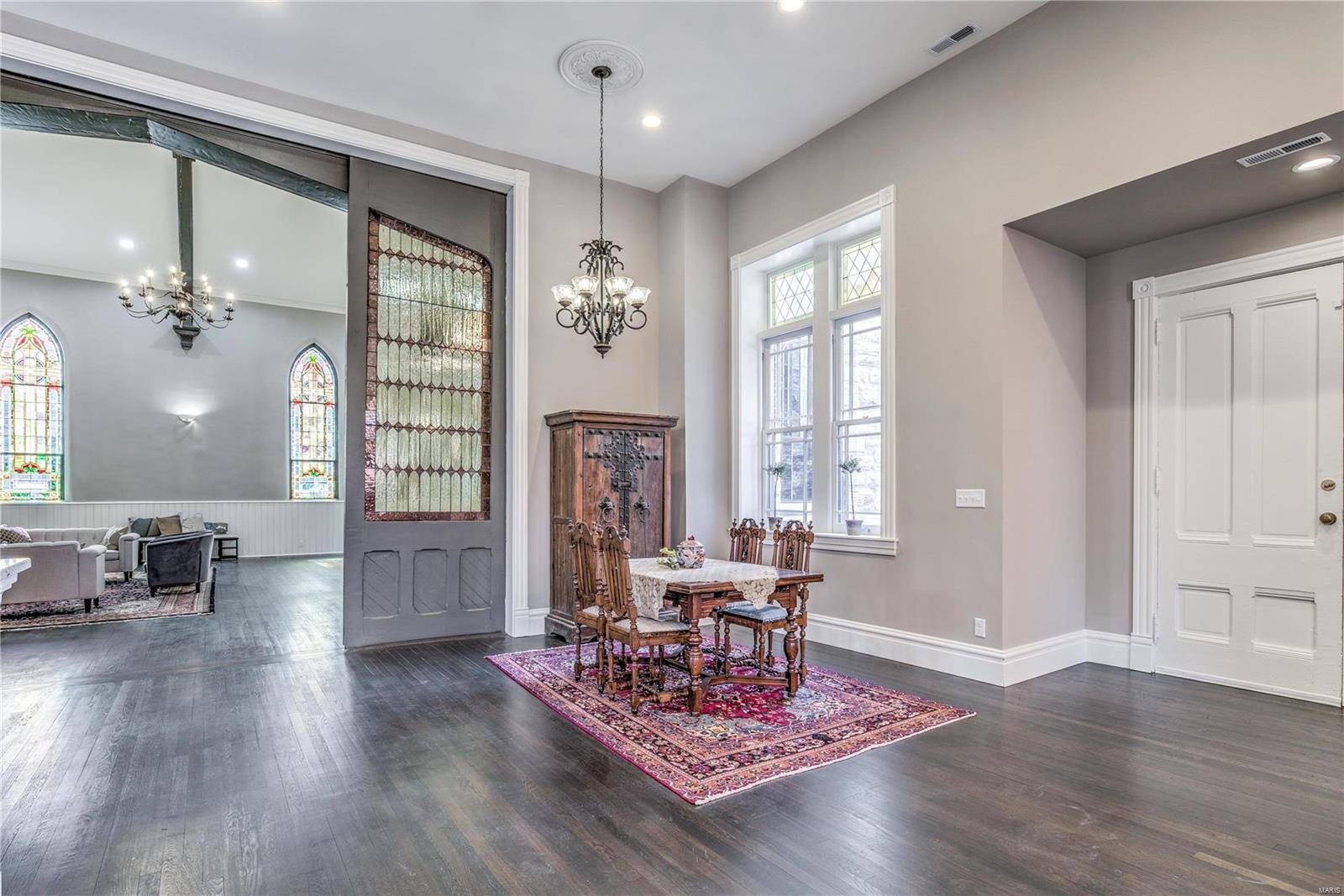 Lafayette Square - Residential