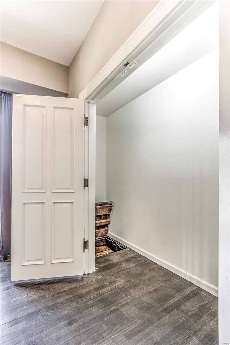 Lafayette Square - Residential