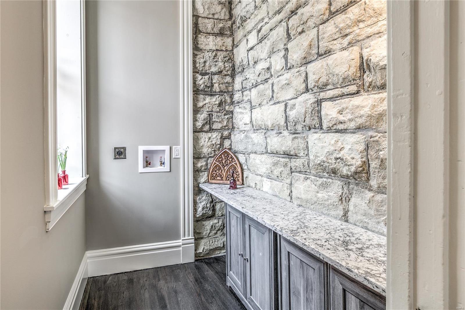 Lafayette Square - Residential