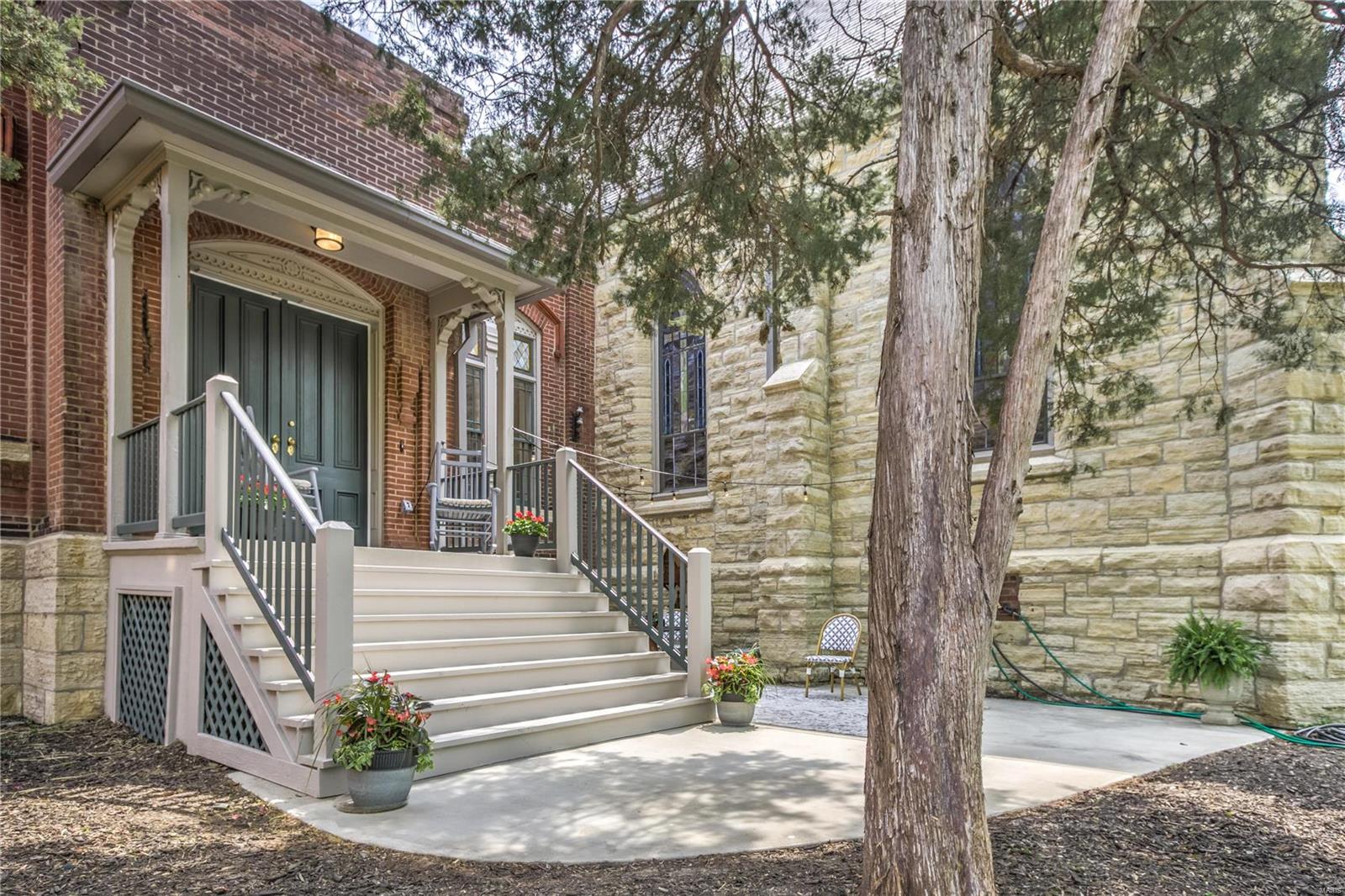 Lafayette Square - Residential