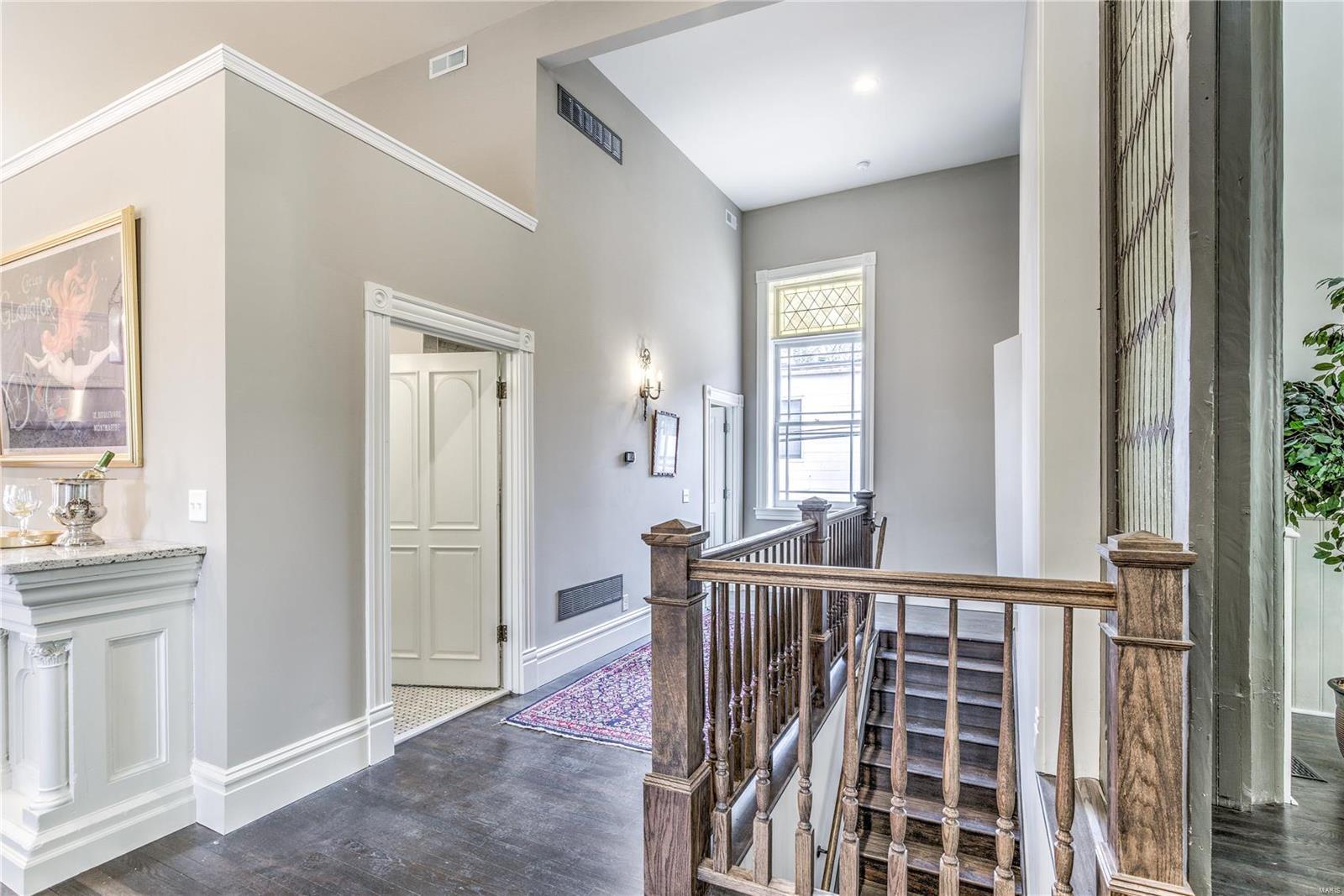 Lafayette Square - Residential