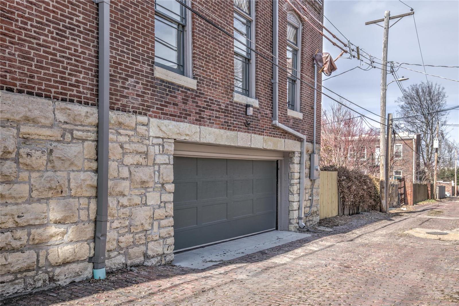 Lafayette Square - Residential