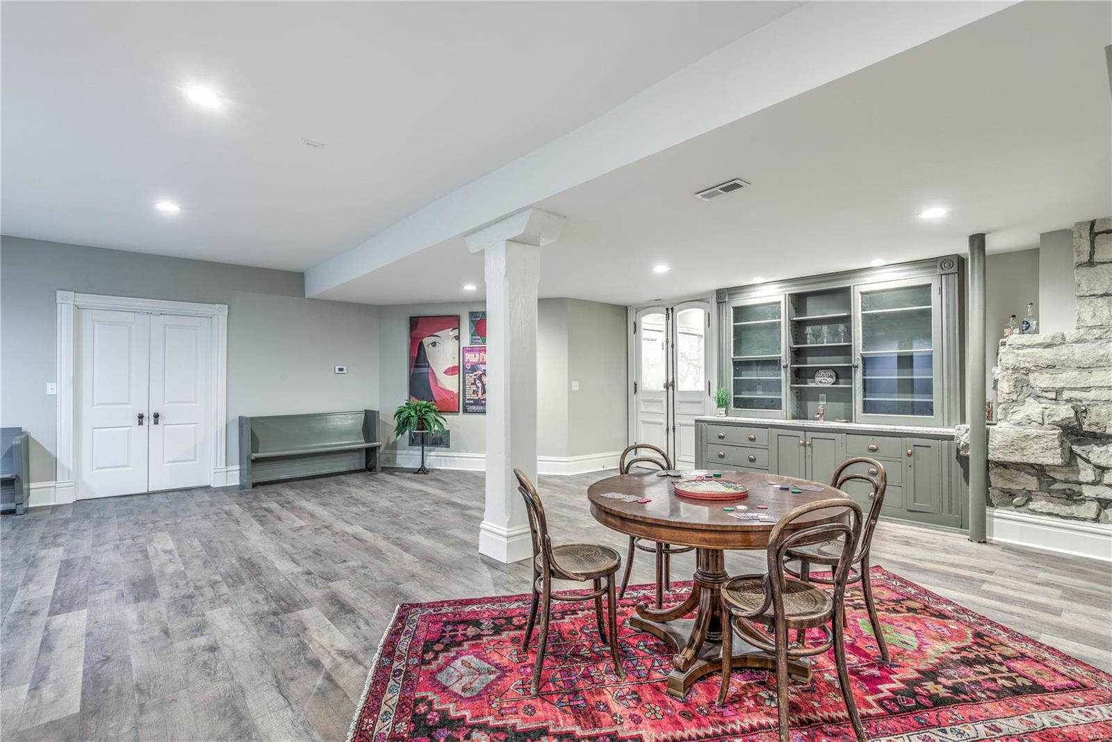 Lafayette Square - Residential