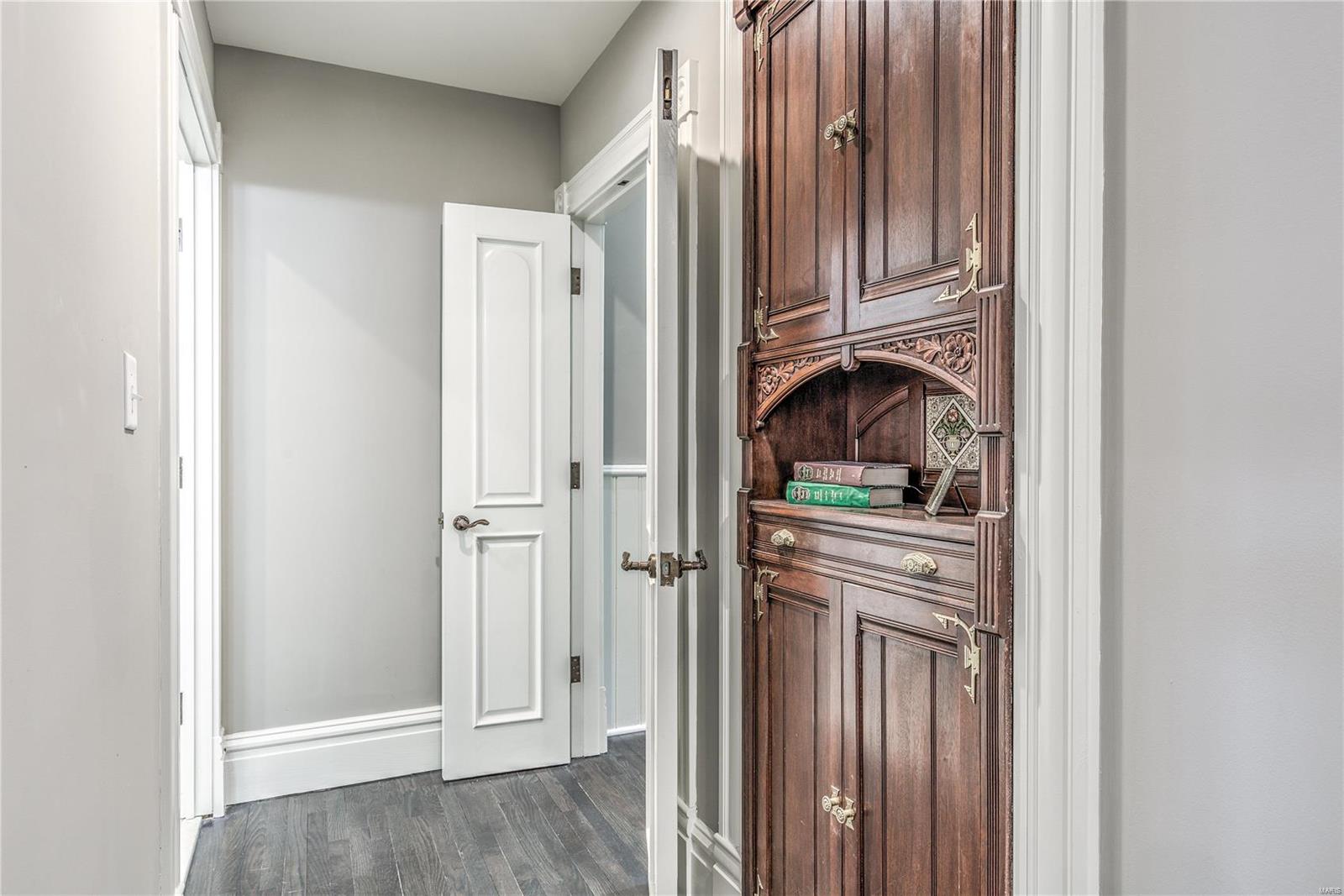 Lafayette Square - Residential