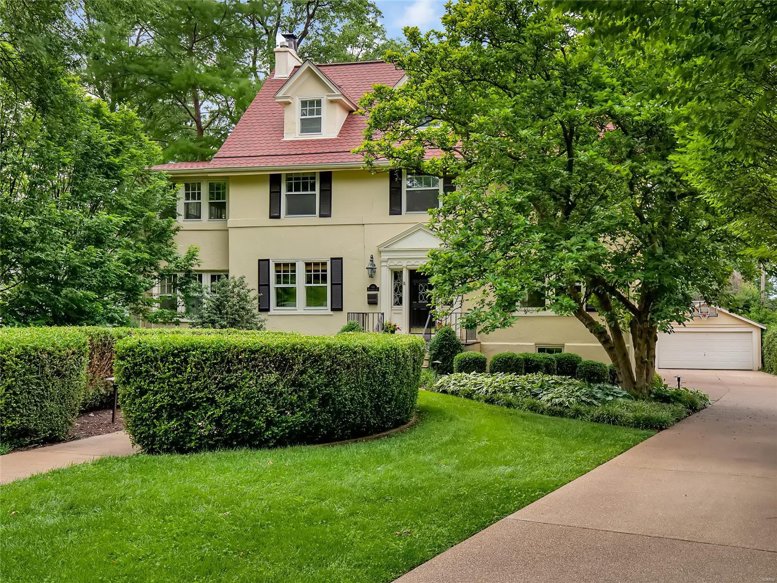 New Helfenstein Park - Residential