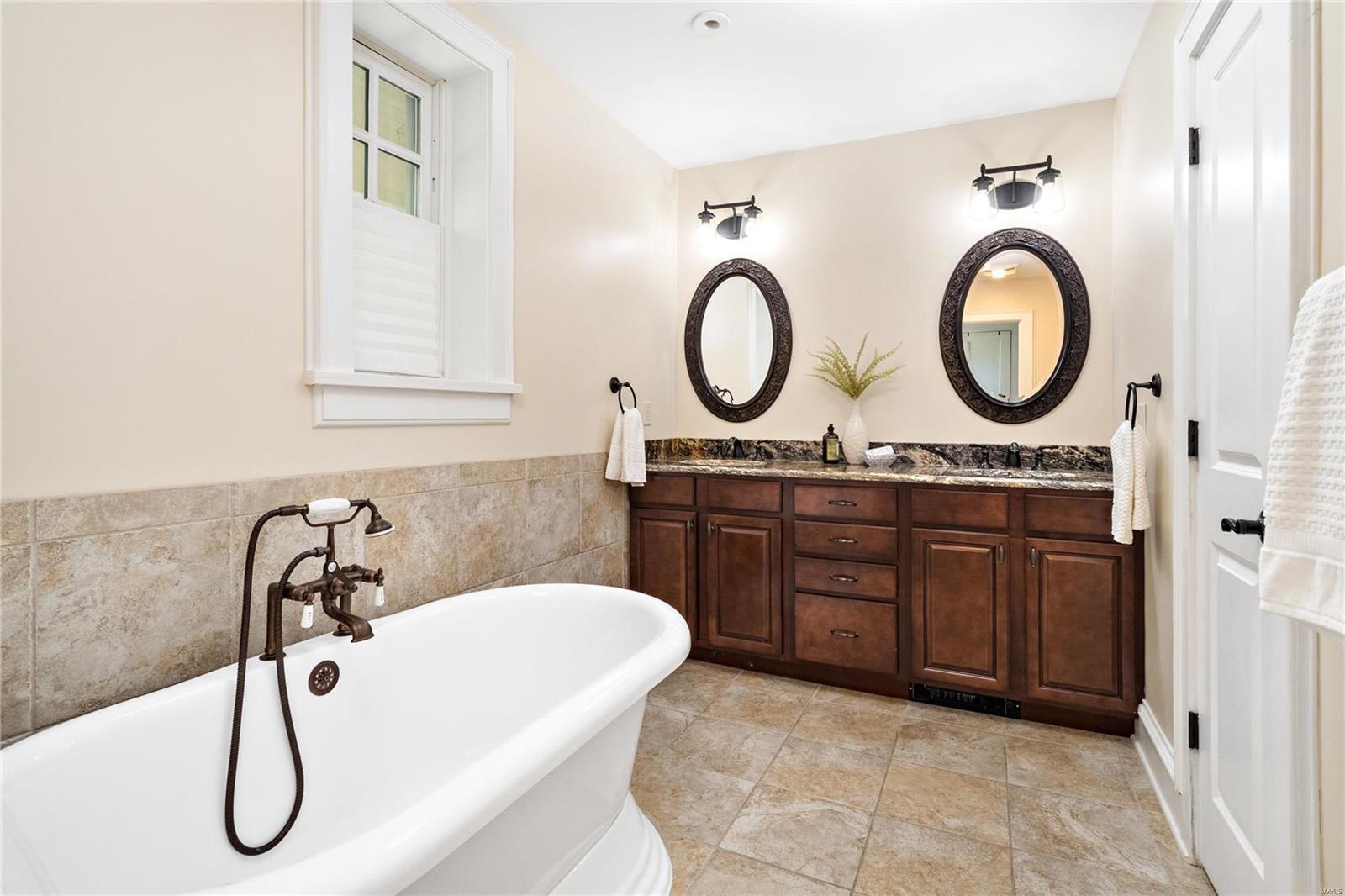 New Helfenstein Park - Residential