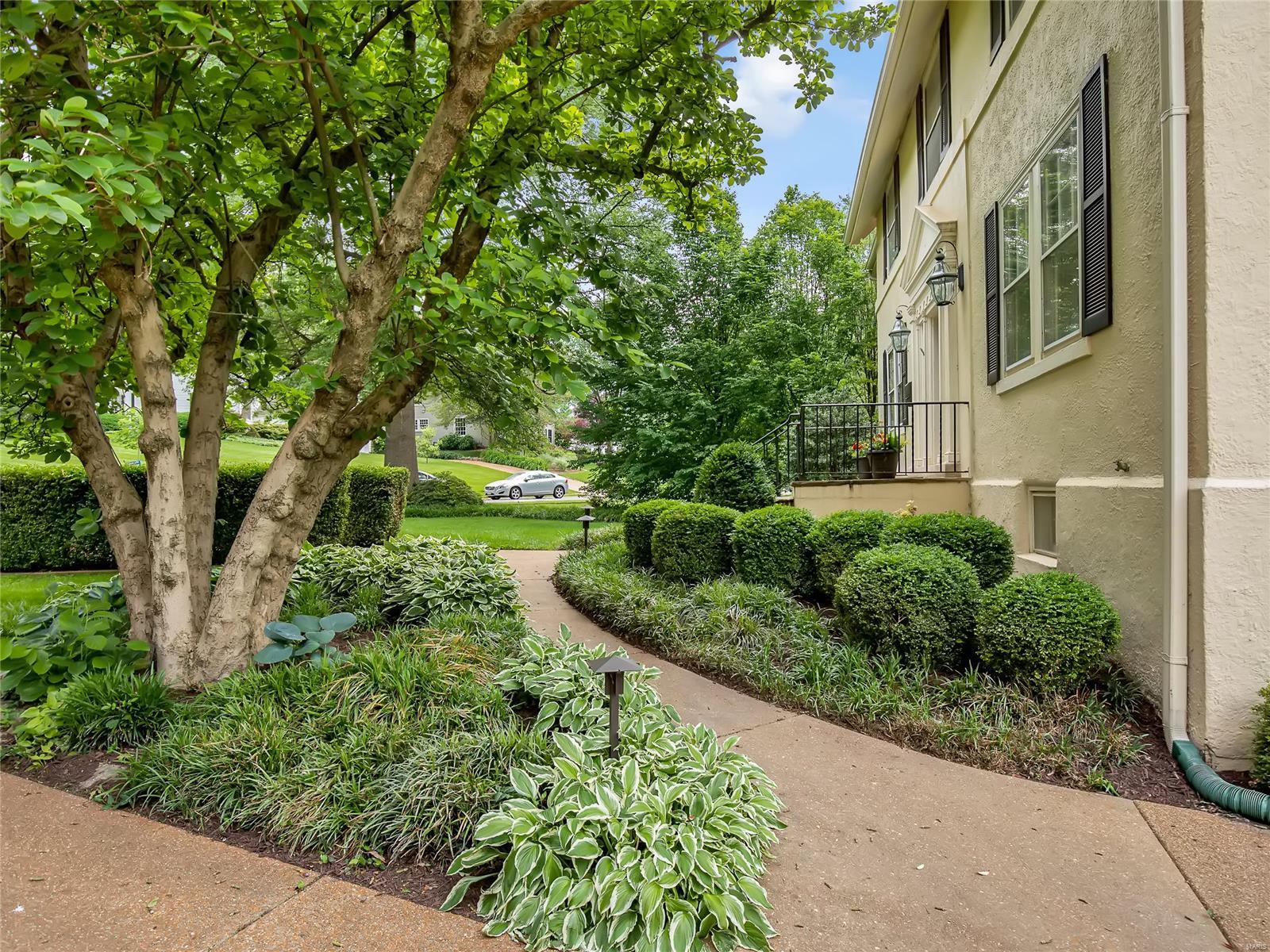 New Helfenstein Park - Residential