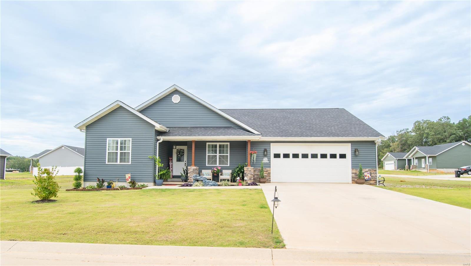 View Poplar Bluff, MO 63901 house