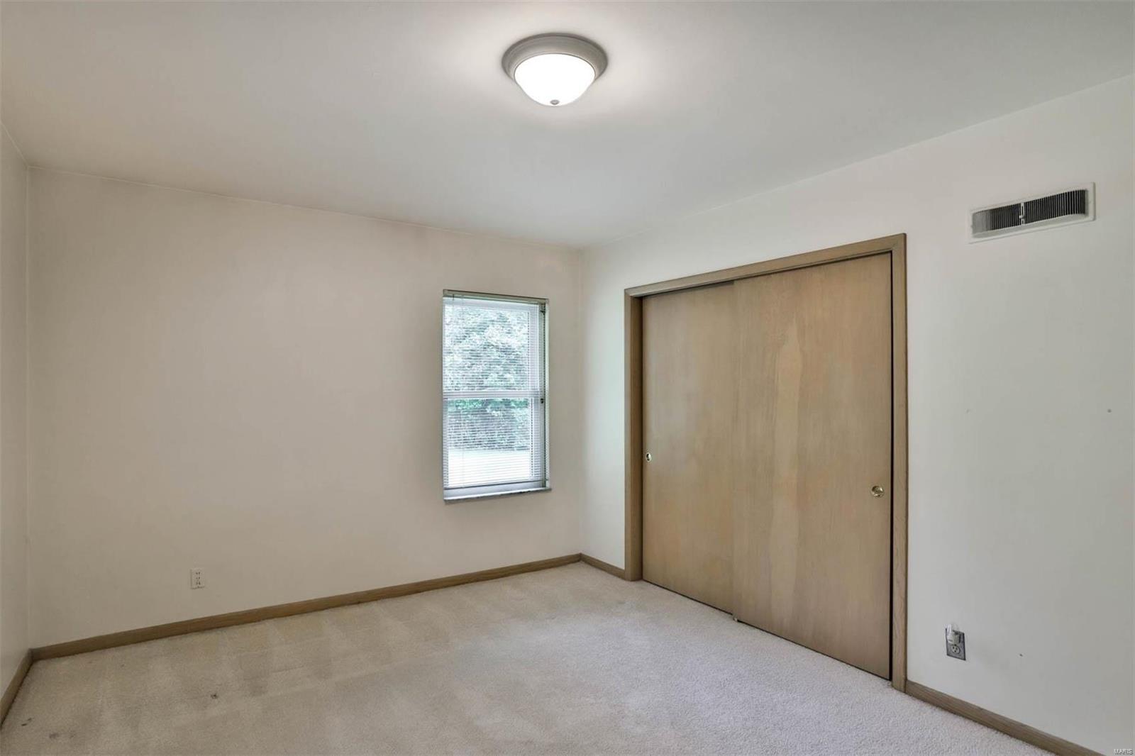 Huntleigh Manor - Residential