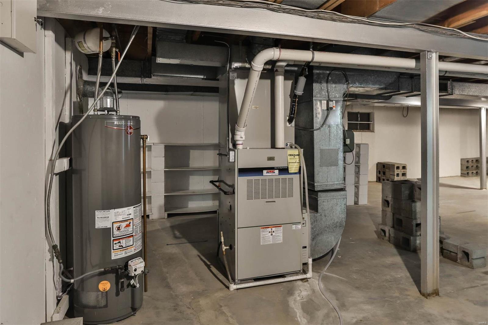 Huntleigh Manor - Residential