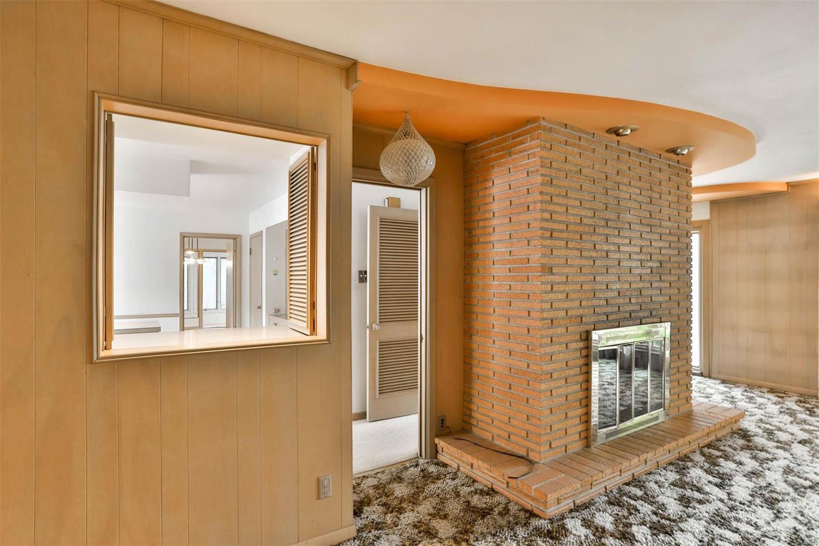 Huntleigh Manor - Residential