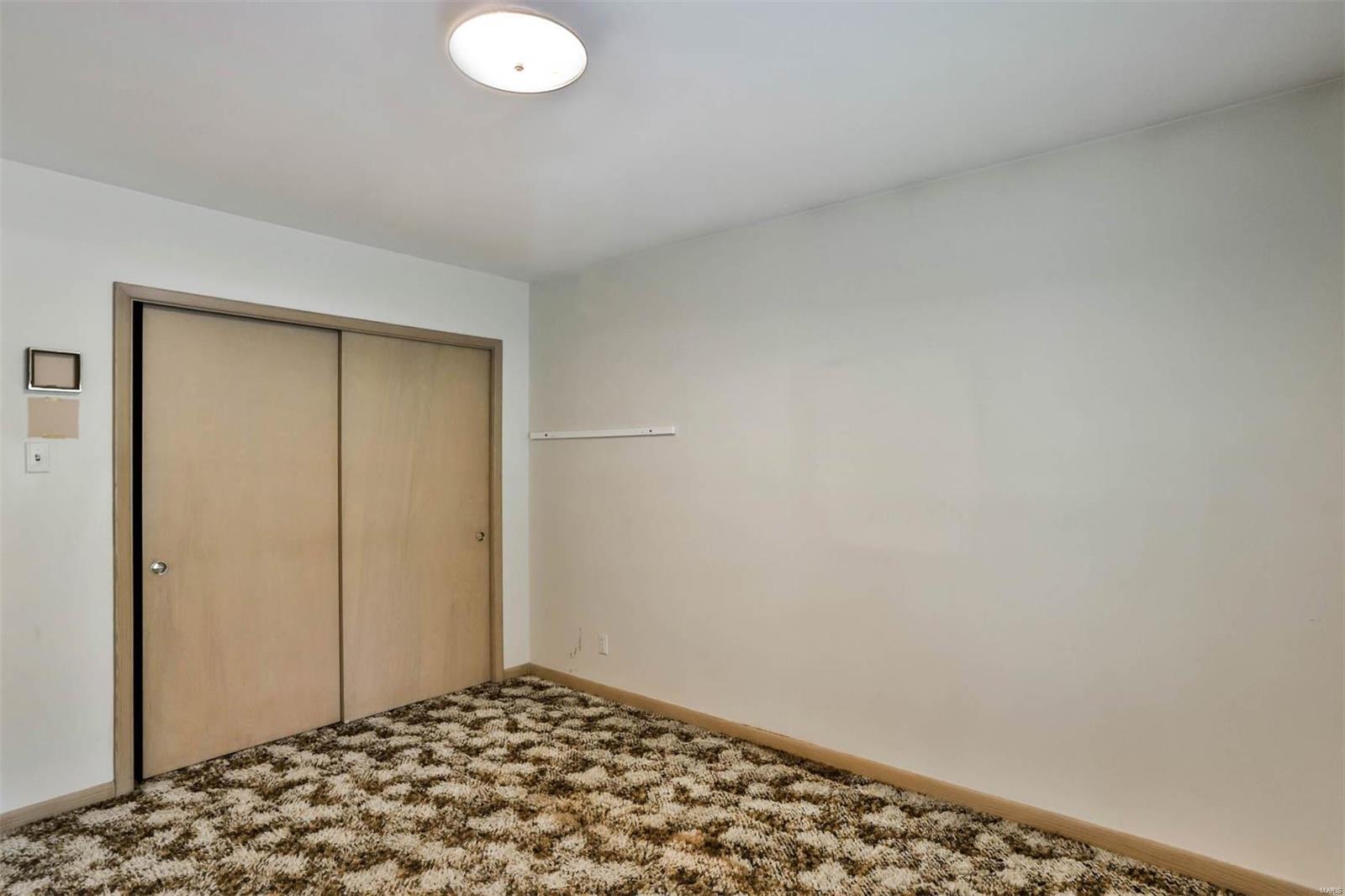 Huntleigh Manor - Residential