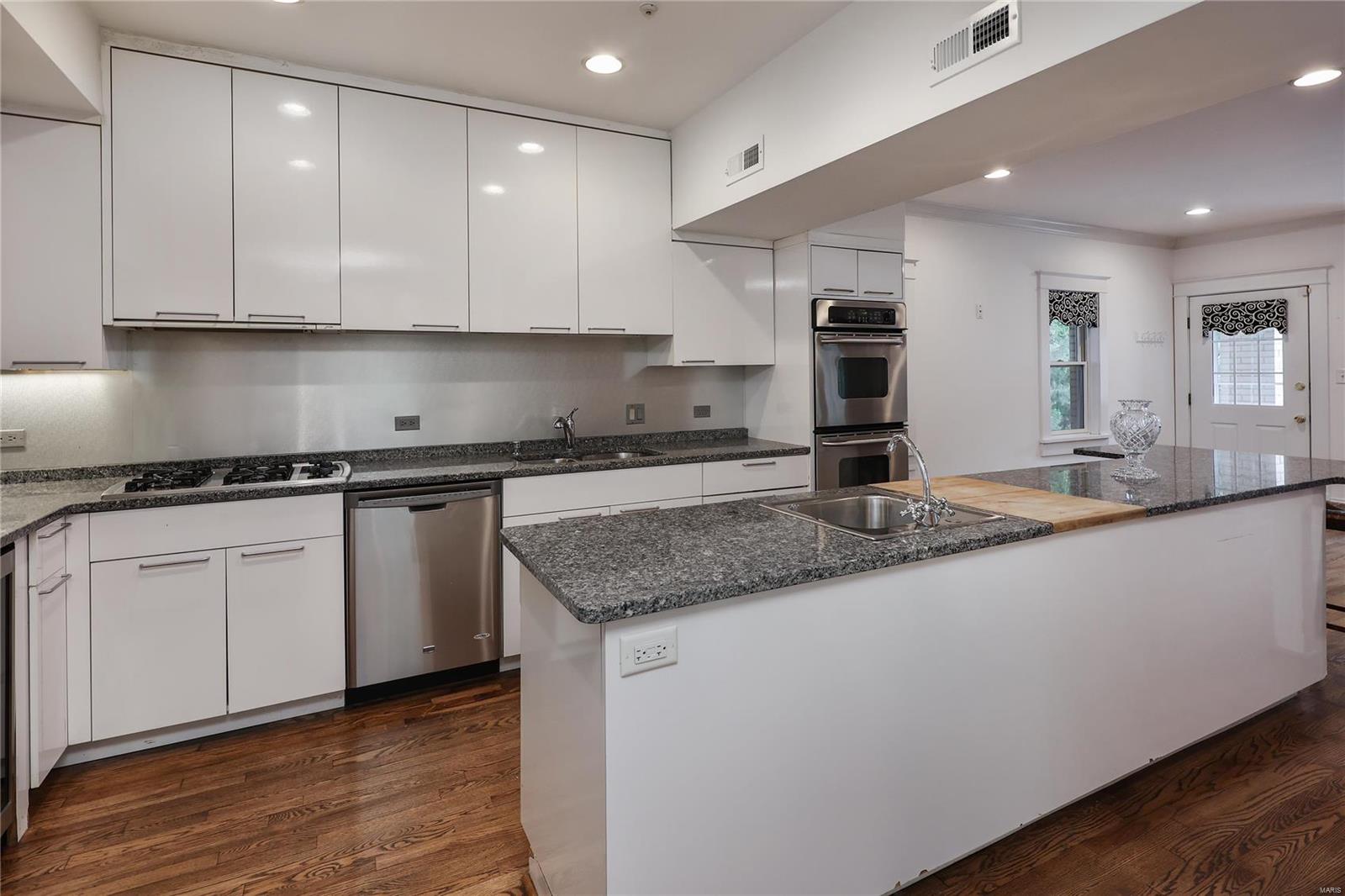 Maryland Terrace - Residential