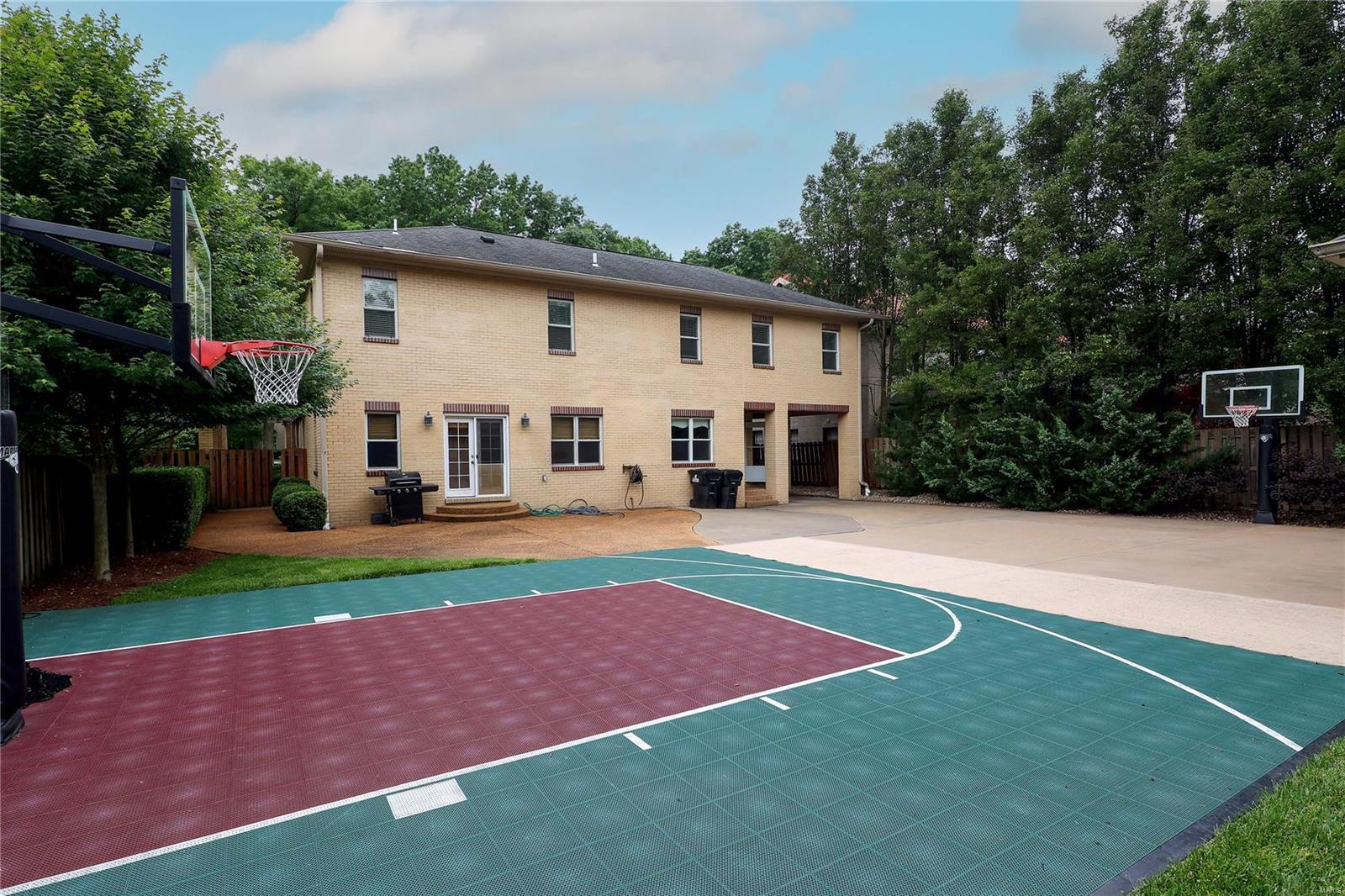 Maryland Terrace - Residential