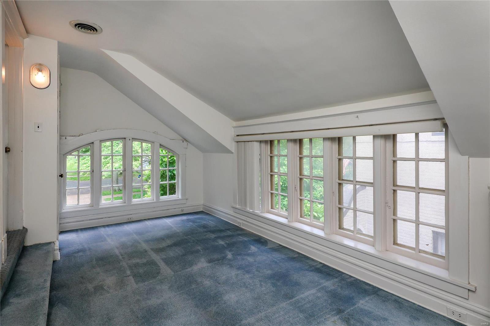 Maryland Terrace - Residential