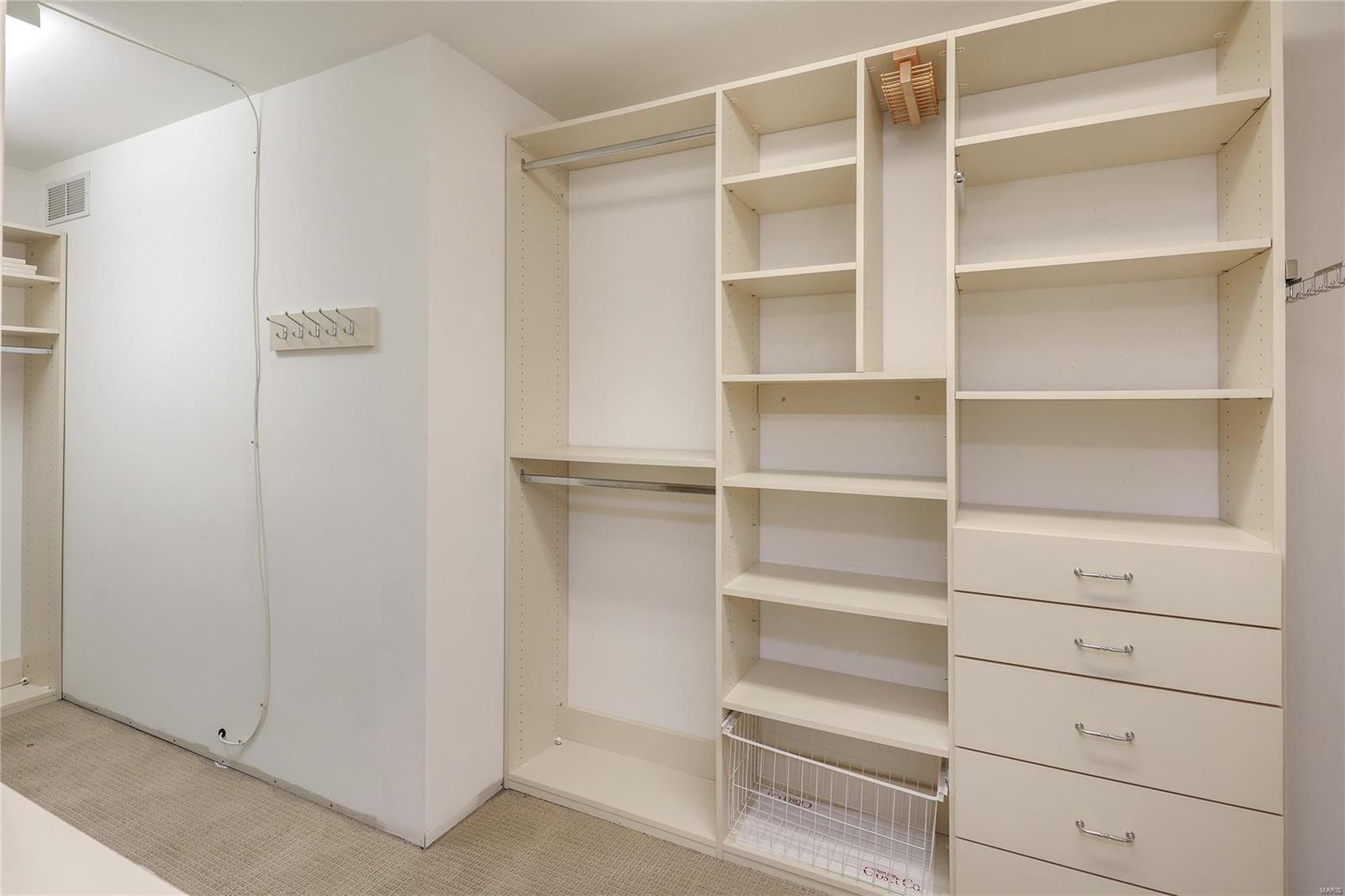 Maryland Terrace - Residential