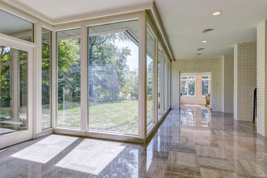 St Louis Country Club - Residential