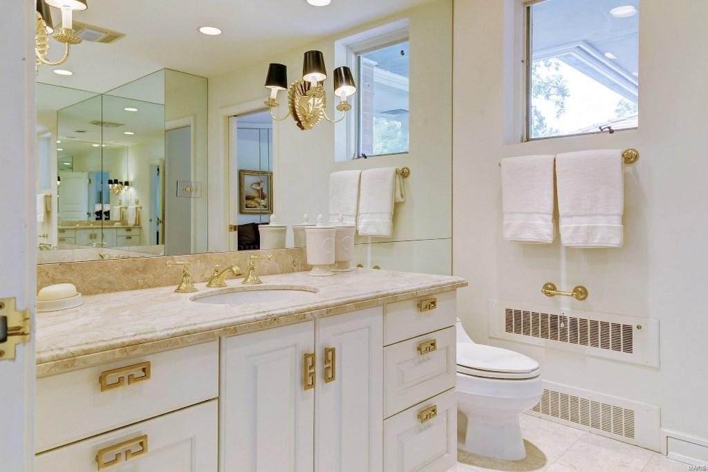 St Louis Country Club - Residential