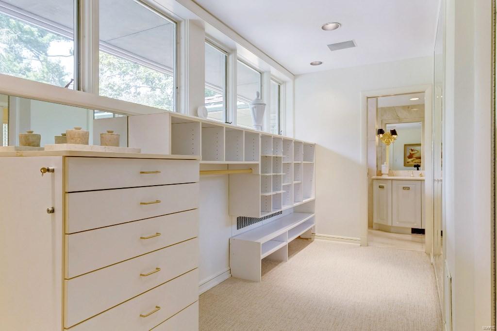 St Louis Country Club - Residential