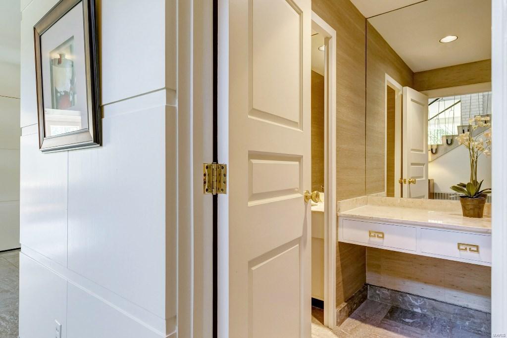 St Louis Country Club - Residential