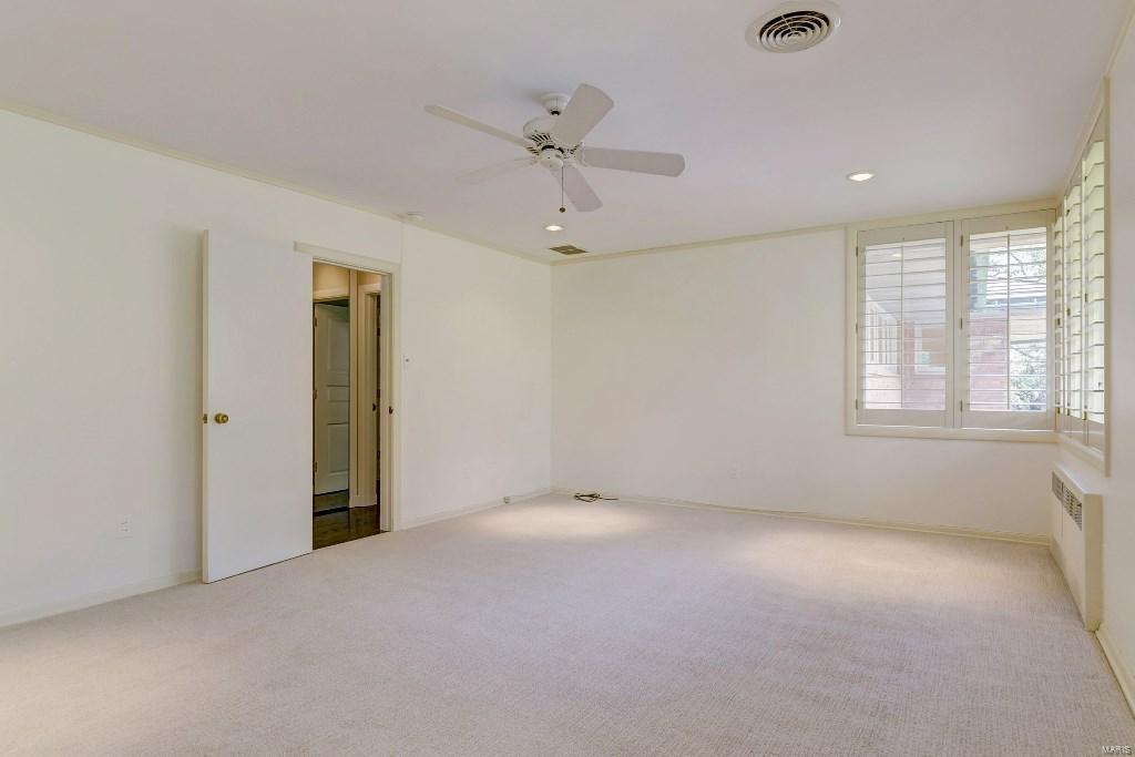 St Louis Country Club - Residential