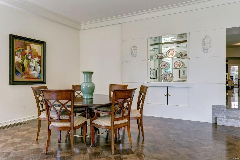 St Louis Country Club - Residential