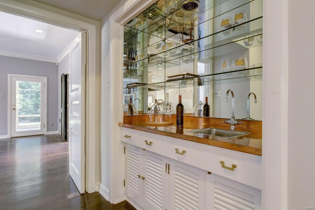 St Louis Country Club - Residential